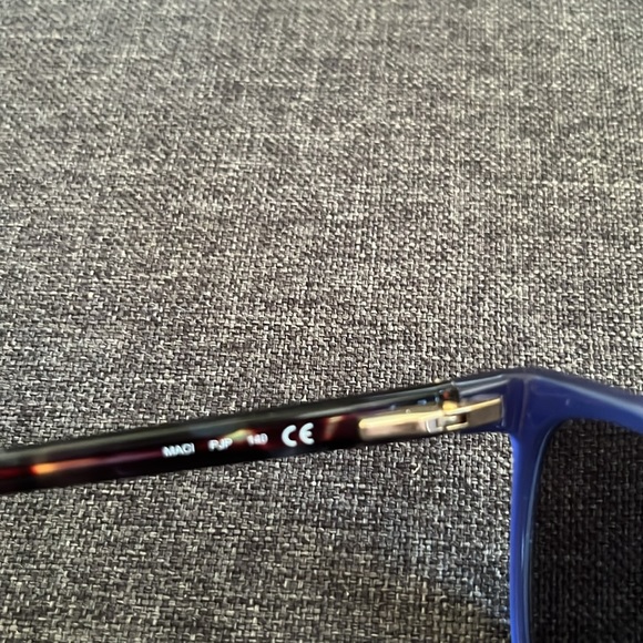 Kate Spade “Maci” Sunglasses - Picture 5 of 7